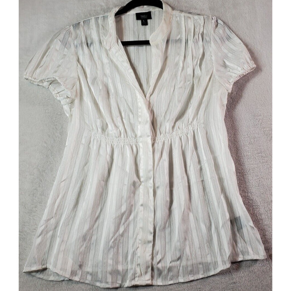 Mossimo Blouse Top Juniors Size Large White Polyester Short Casual Sleeve V Neck - Picture 1 of 6